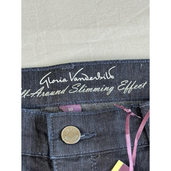 Gloria Vanderbilt Capri Pants Womens 10 Blue Jordyn Embroidered Pockets Mid Rise - Picture 14 of 16